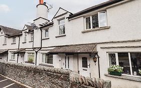 6 Calgarth View